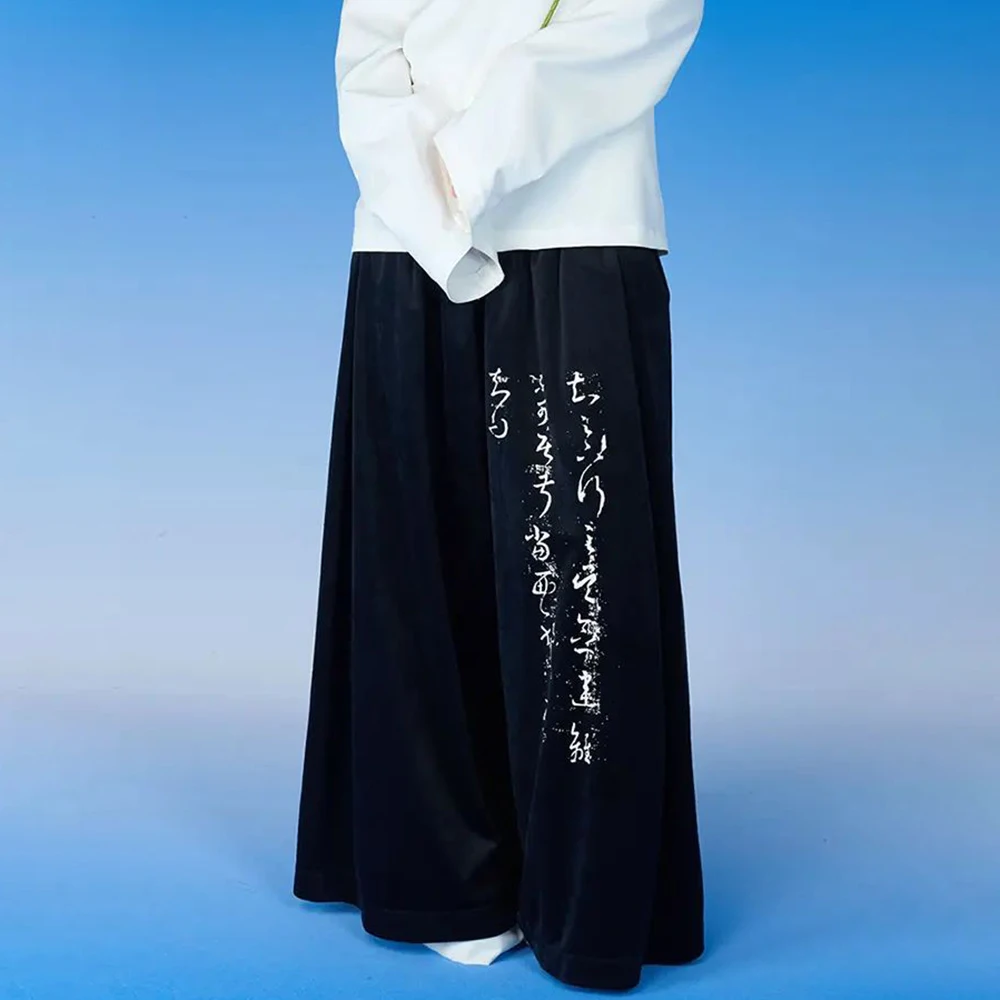 Брюки мужские вельветовые с широкими штанинами - Фотография_3