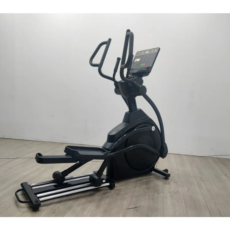 Эллиптический кросс-тренажер премиум-класса - Фотография_2