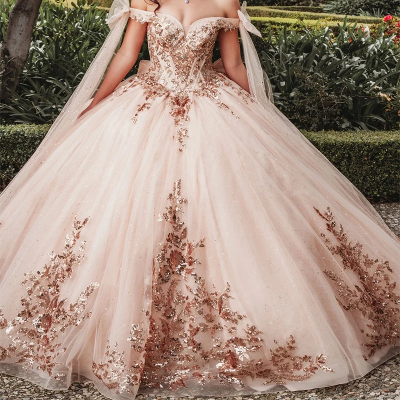 Блестящее кружевное платье для принцессы - Фотография_3