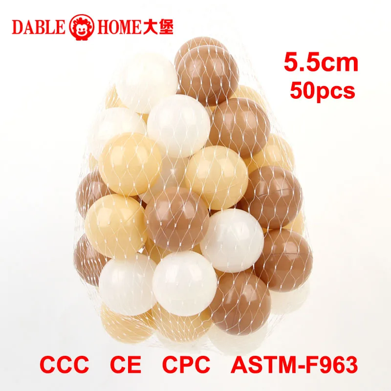 Спортивный мяч на открытом воздухе - Фотография_2