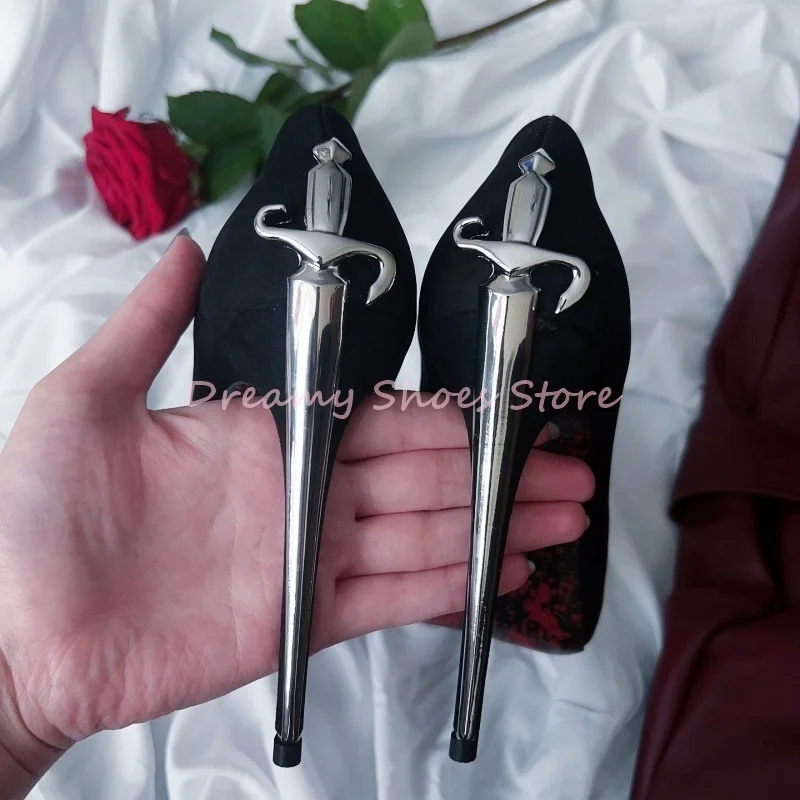 Черные кожаные туфли-лодочки на шпильке в форме меча