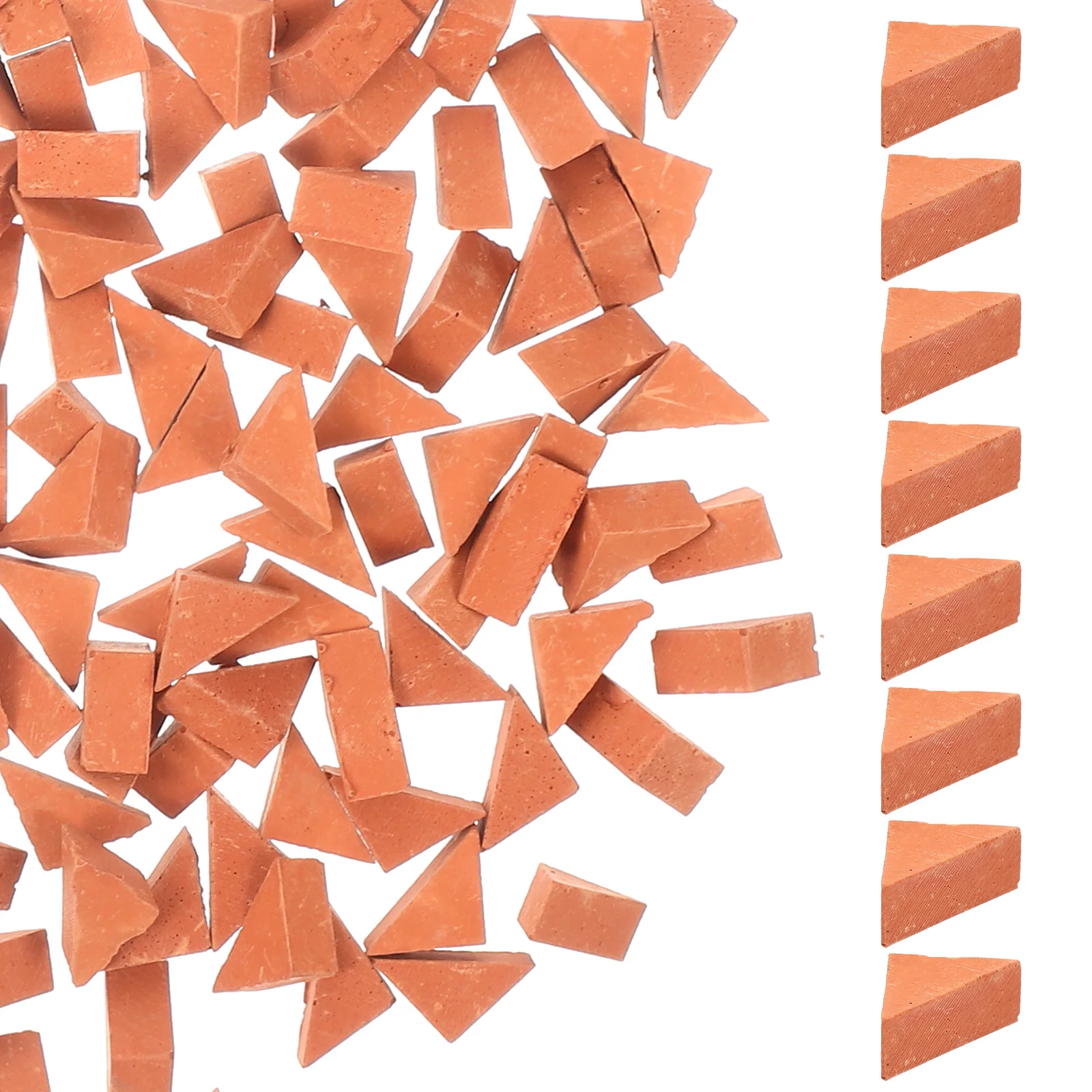 Миниатюрные кирпичи треугольной