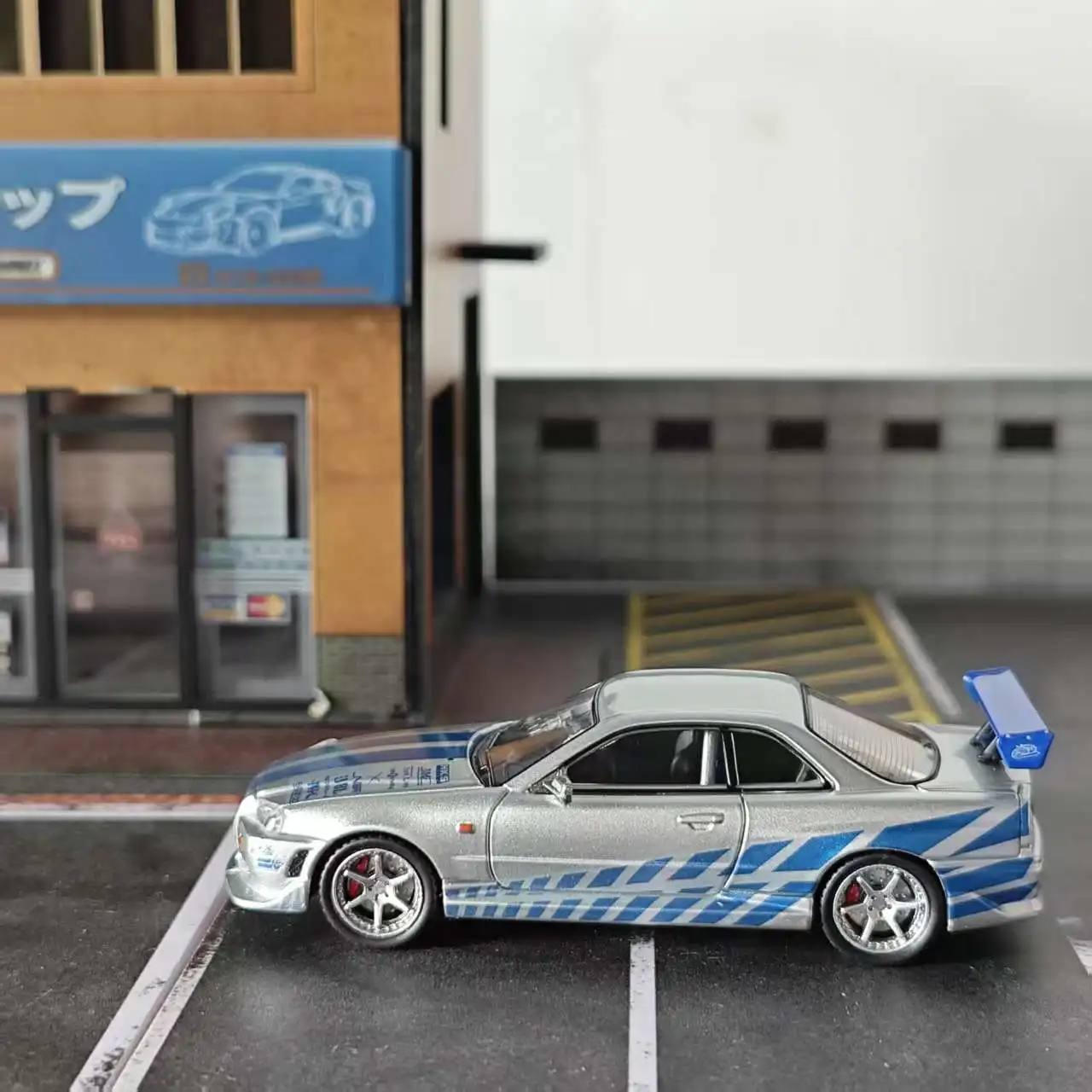 Kod gfcc 1:64 gtr r34 новая выставочная - Фотография_2