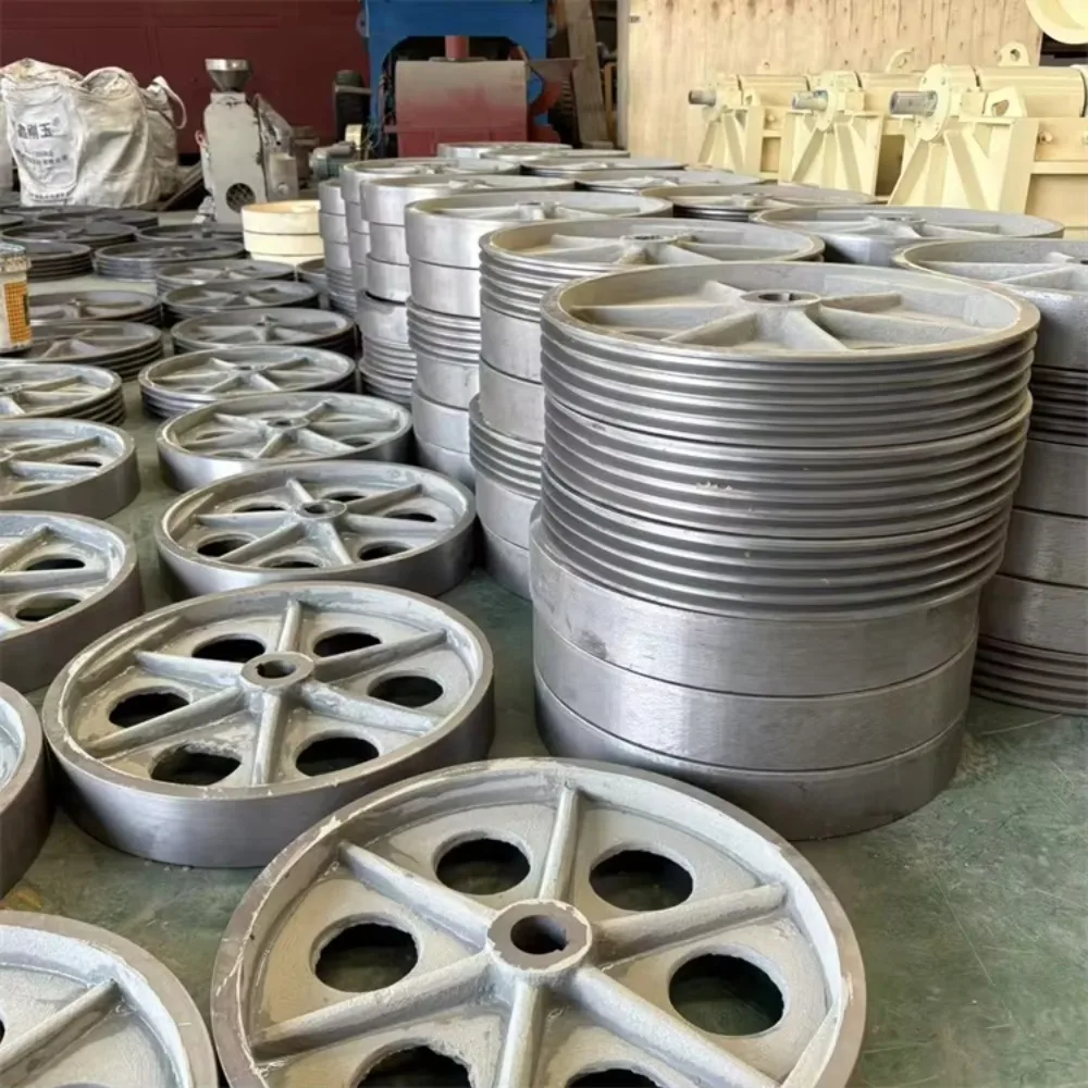 Продается мобильная мини-мобильная гусеничная дробилка для челюстей - Фотография_5