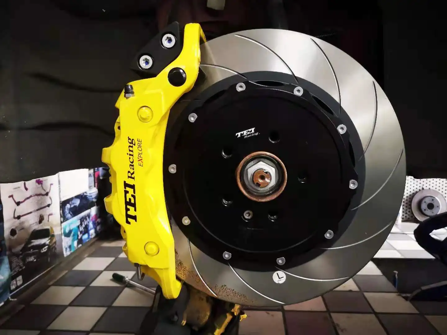 E-brake 4 поршневых суппорта 355x32 - Фотография_5