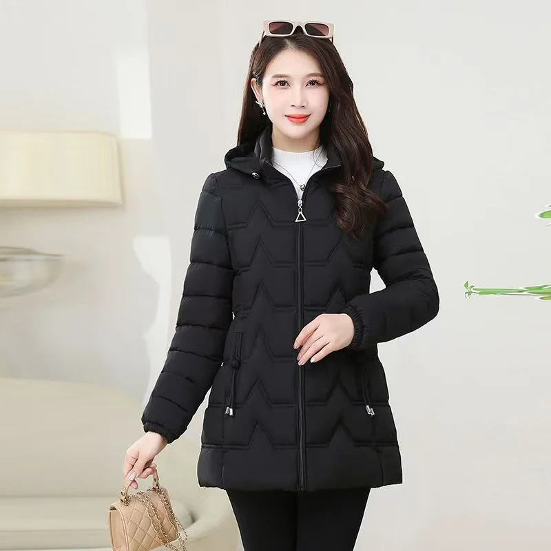 Женская длинная куртка на хлопковой подкладке осень-зима 2025 года - Фотография_5