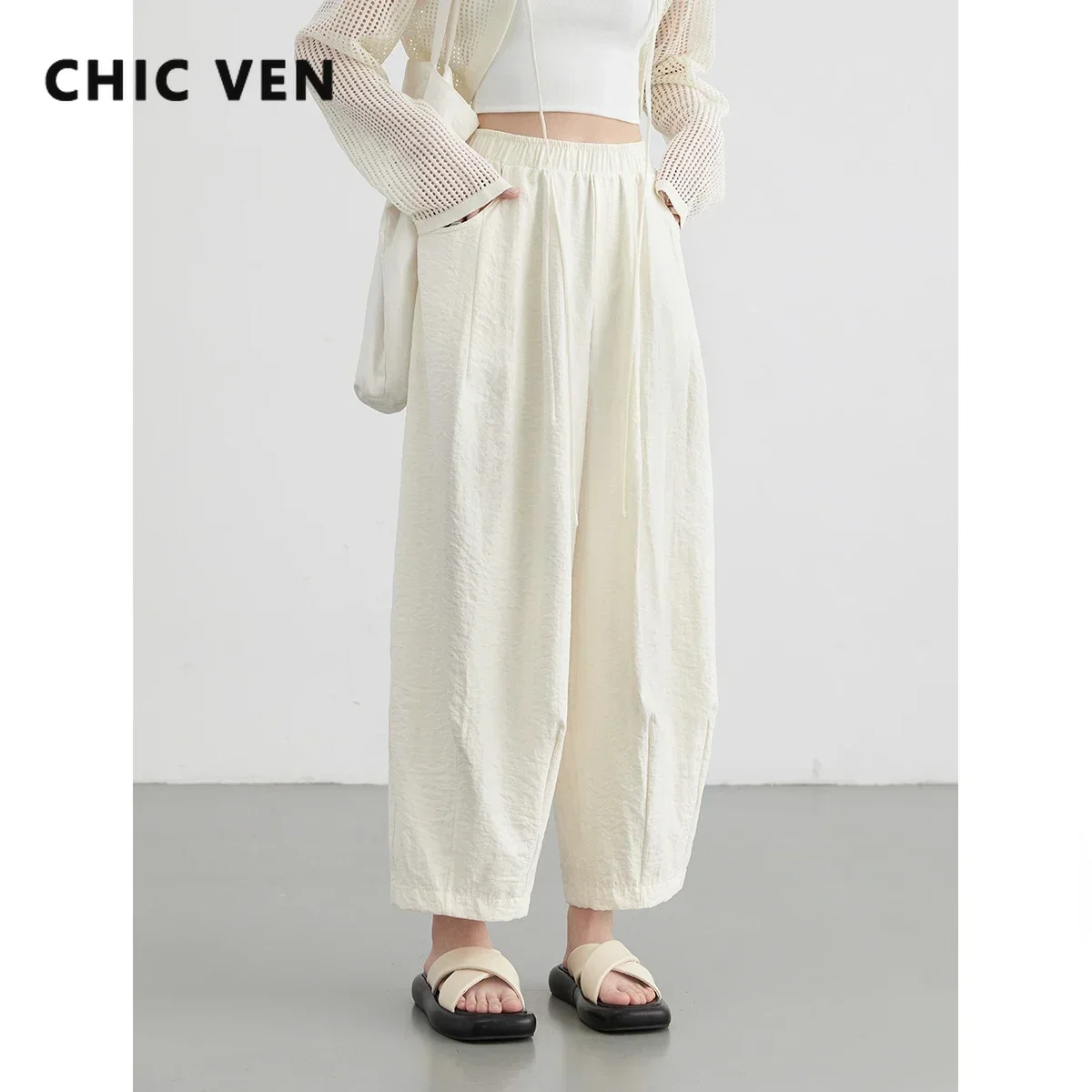 Женские белые брюки chic ven