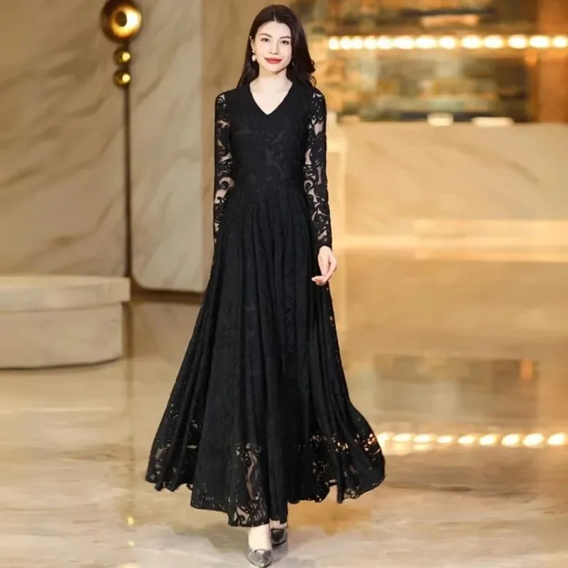 Модное женское плиссированное платье