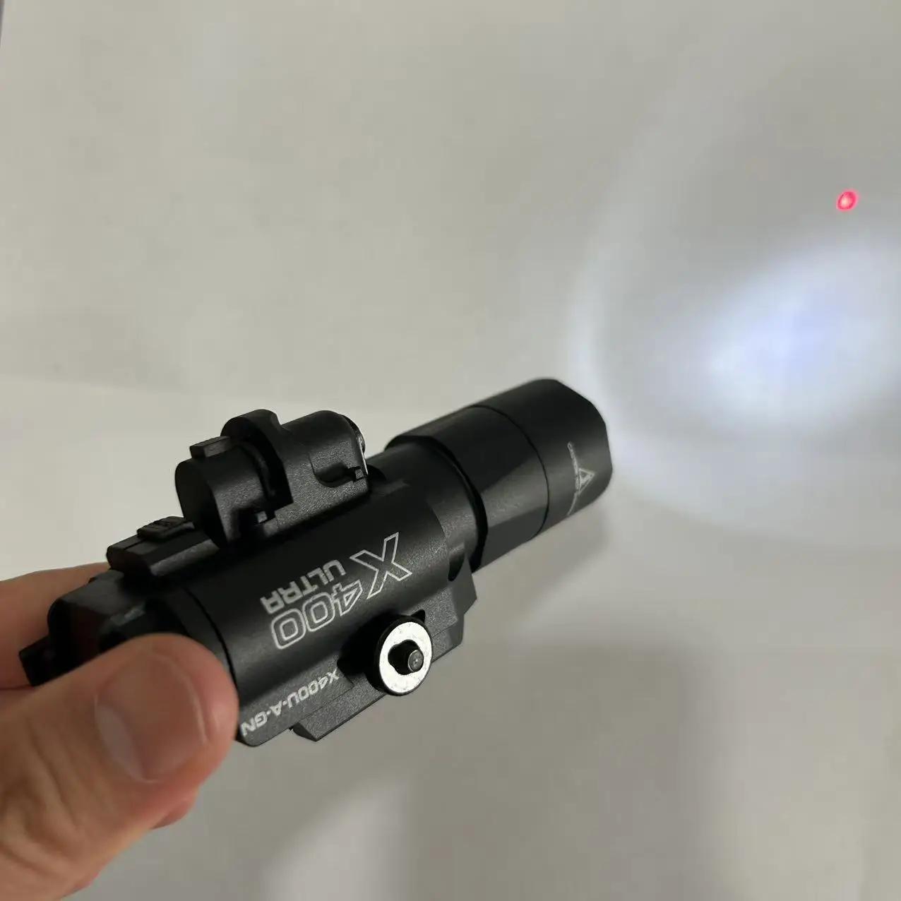 Нейлоновый красный лазерный подвесной - Фотография_2