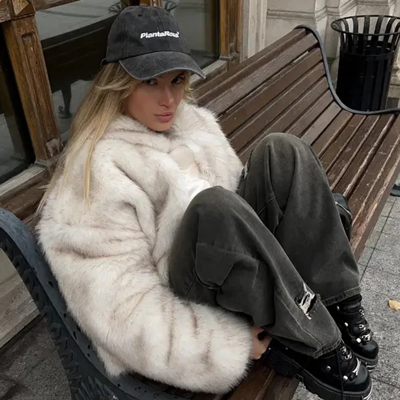 Новое длинное плюшевое пальто в - Фотография_2
