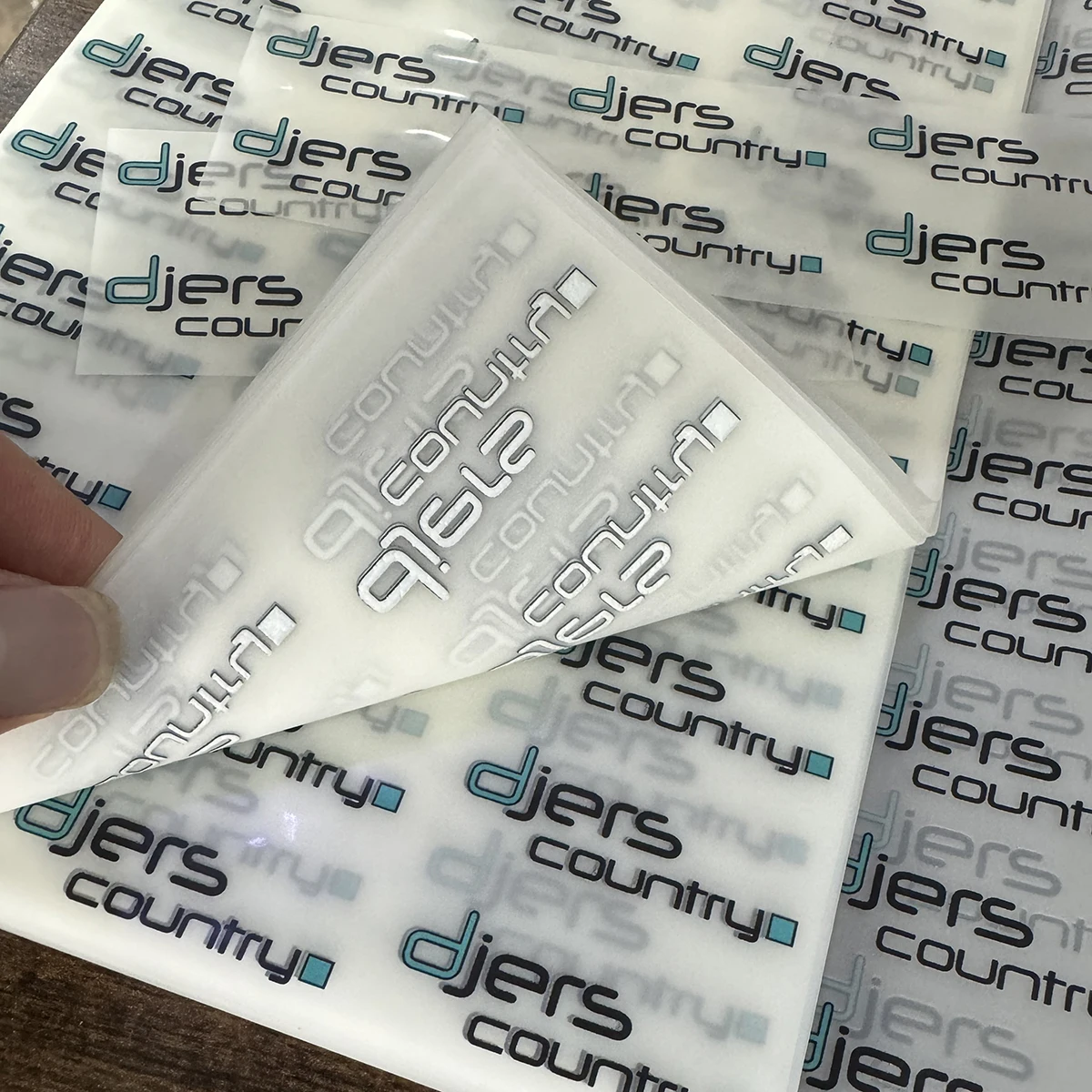 Нашивки с вашим собственным дизайном на заказ