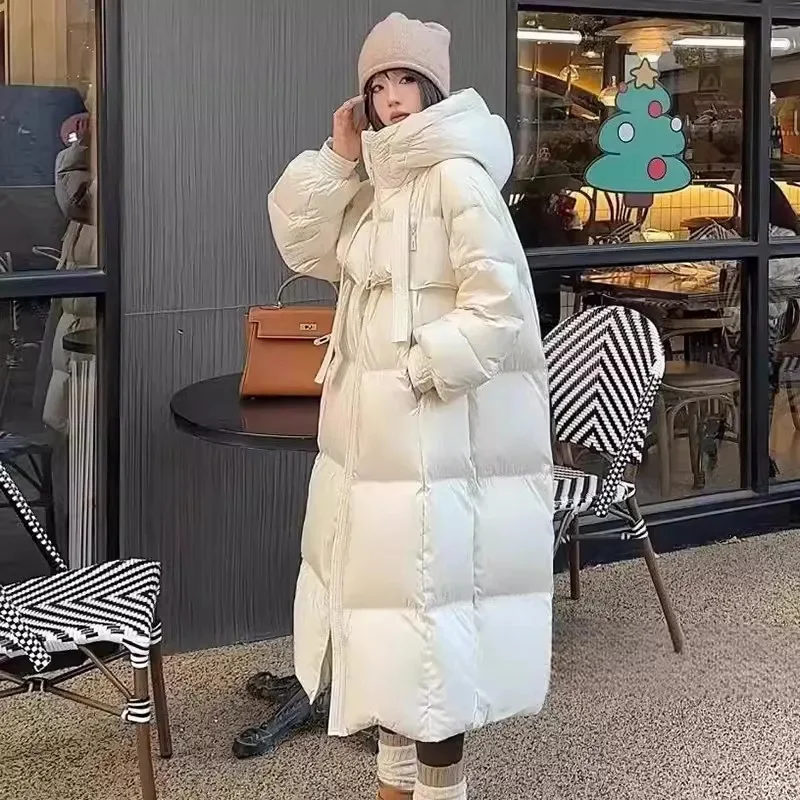 Черное зимнее пальто