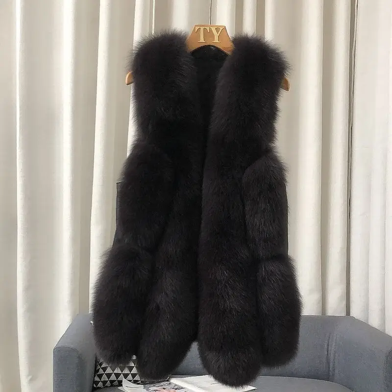 Короткий жилет из лисьего меха - Фотография_4