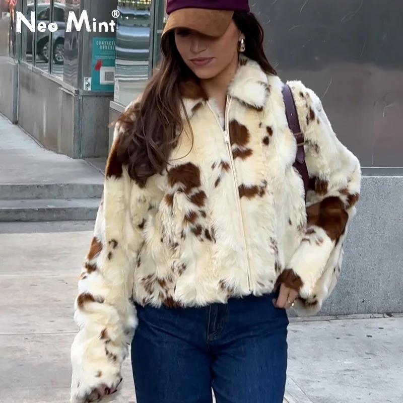 Neo mint chic street girls fur