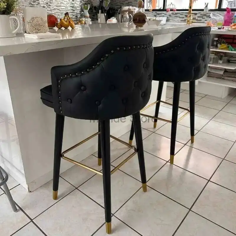Современные простые барные стулья