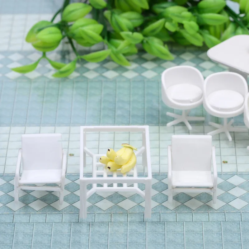 Миниатюрный набор мебели - крытая кровать - Фотография_3