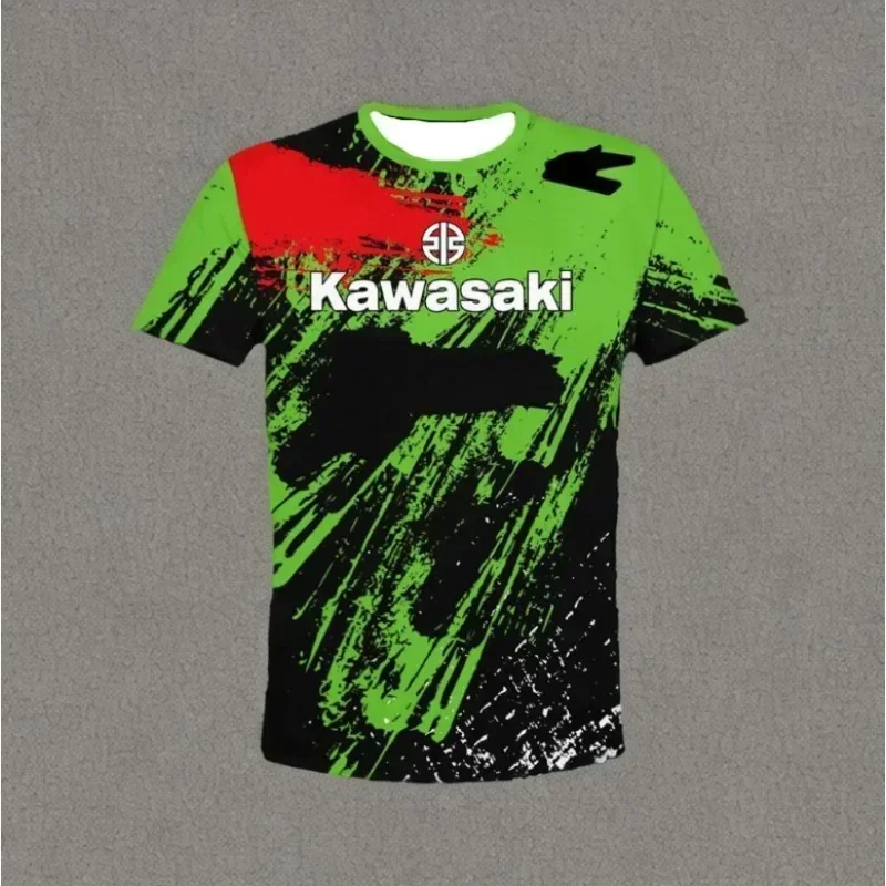 Новая мужская футболка с коротким