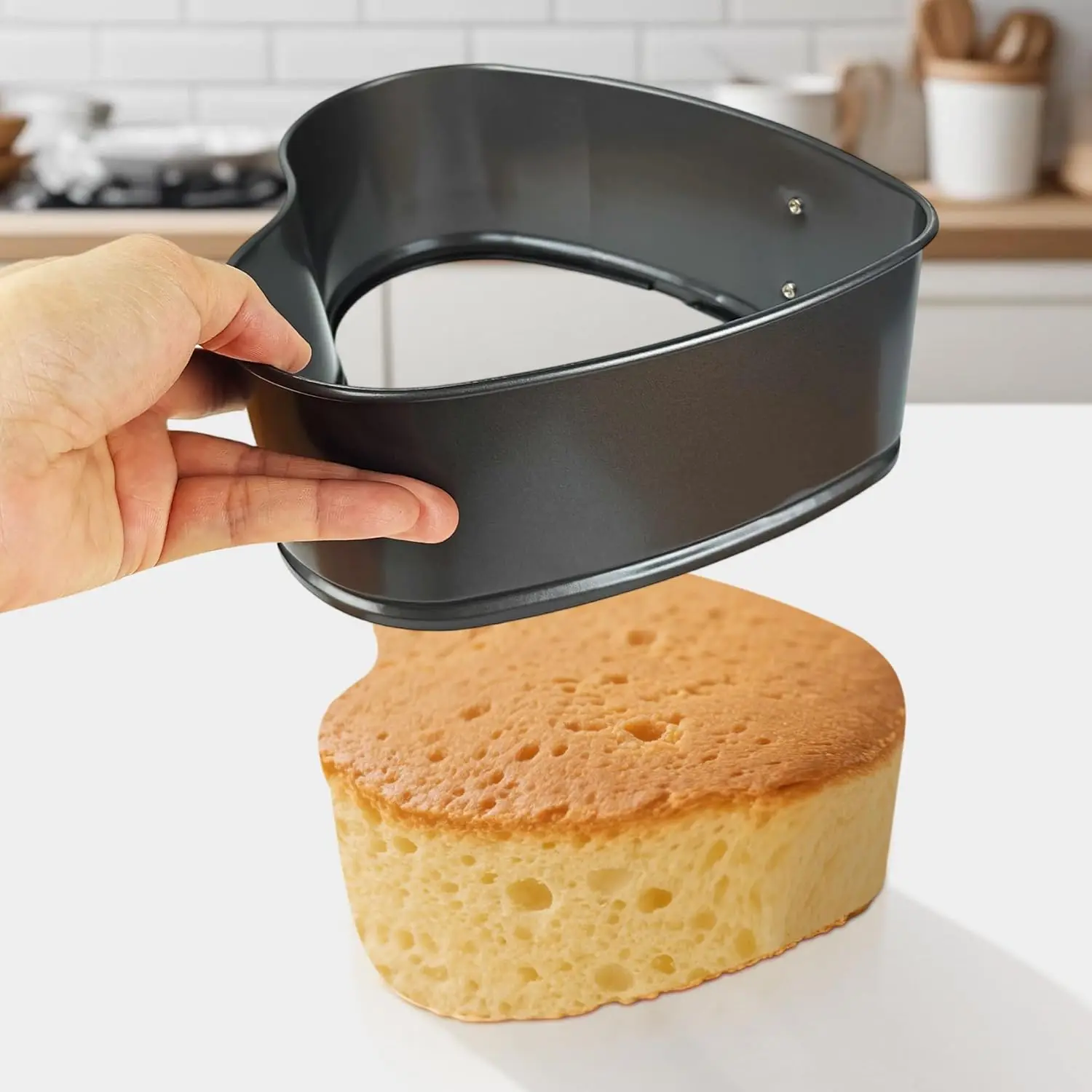 Антипригарная форма для торта темно-серого цвета в форме сердца - Фотография_5