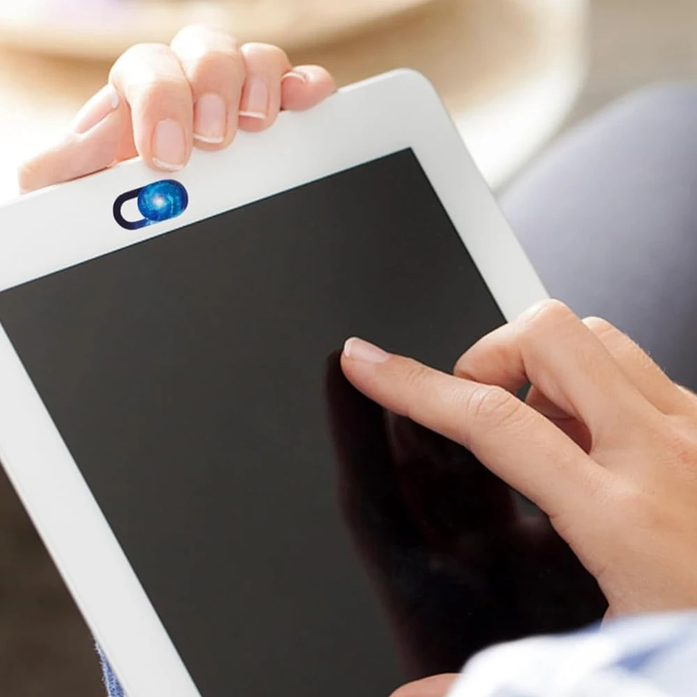 Чехол для камеры ноутбука - Фотография_5