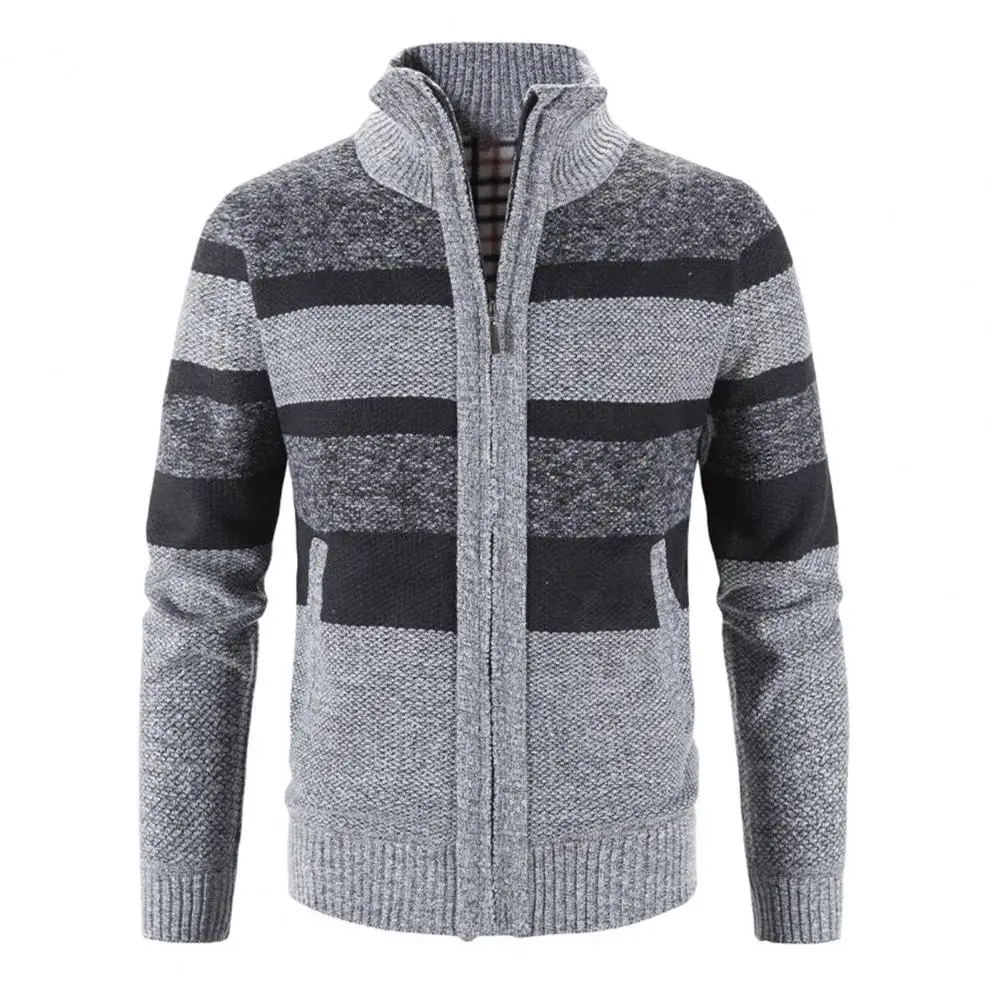 Мужской бархатный кардиган составного кроя - Фотография_2