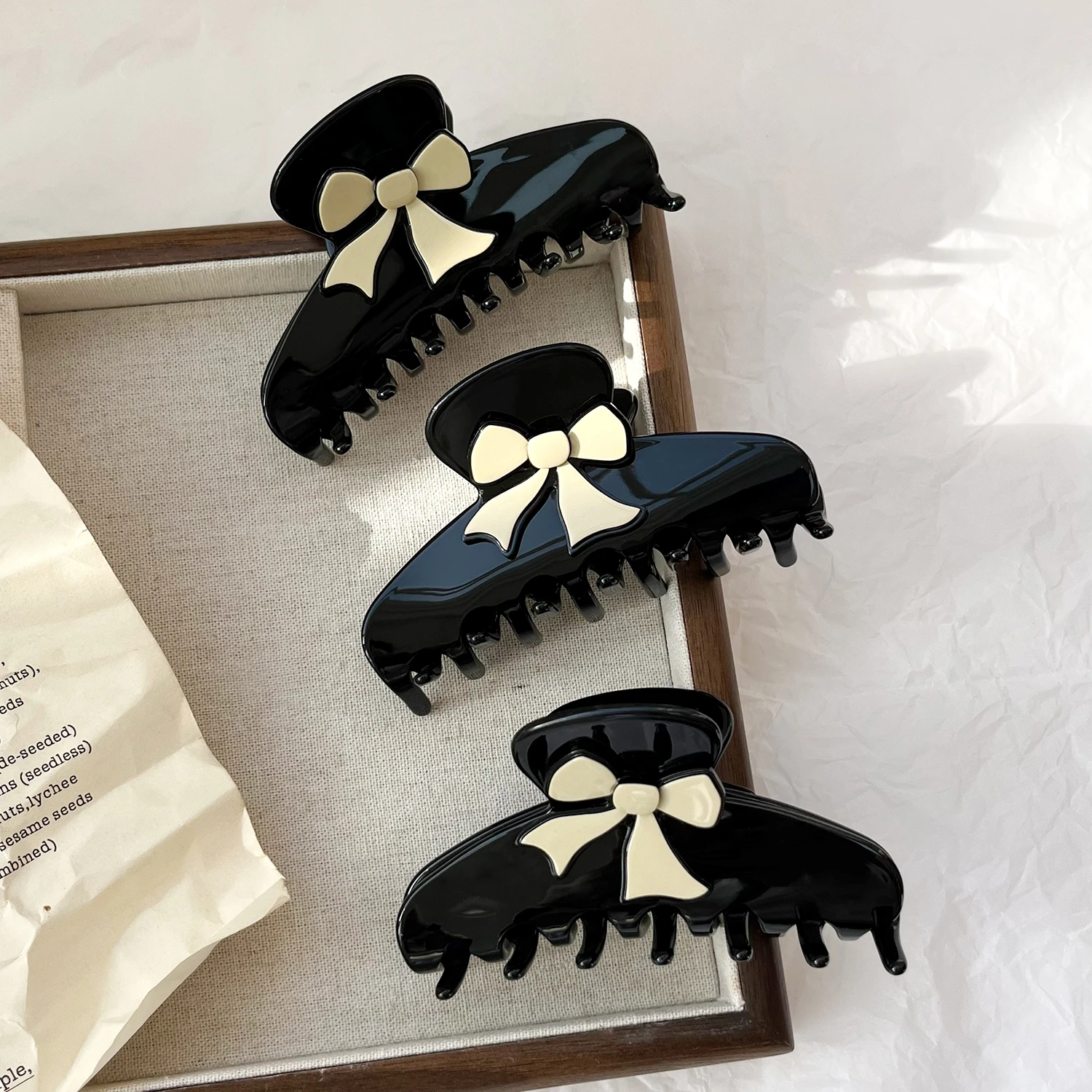 Простая однотонная заколка в виде акулы с уксусной кислотой dowell - Фотография_2