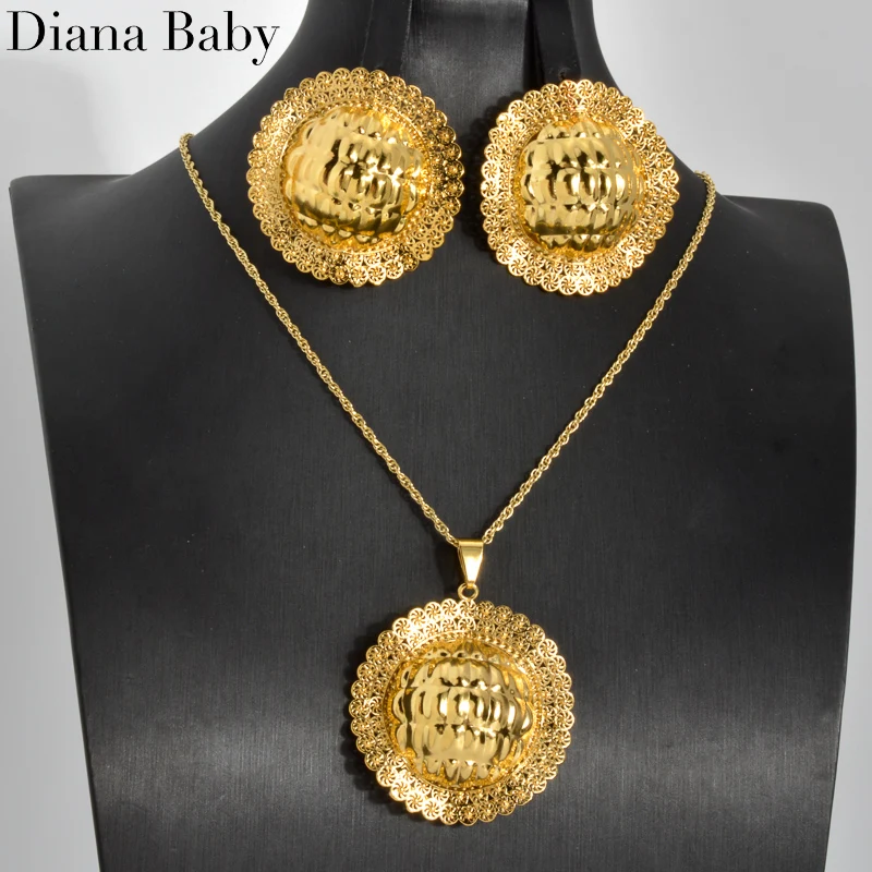 Набор ювелирных изделий diana baby из дубая с золотым покрытием
