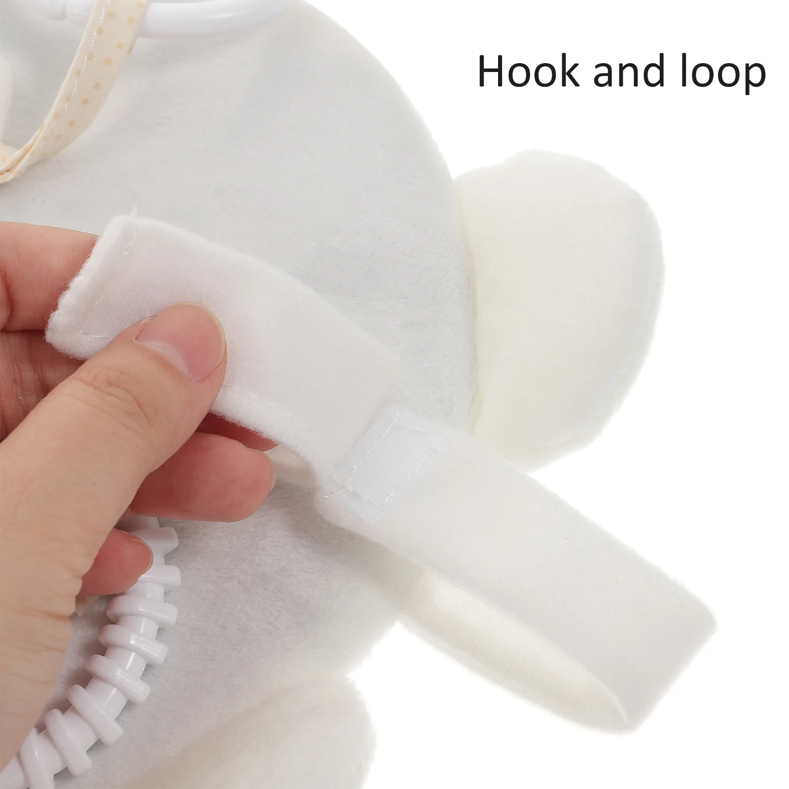 Детское автомобильное зеркало в форме милого кролика для задних сидений - Фотография_3