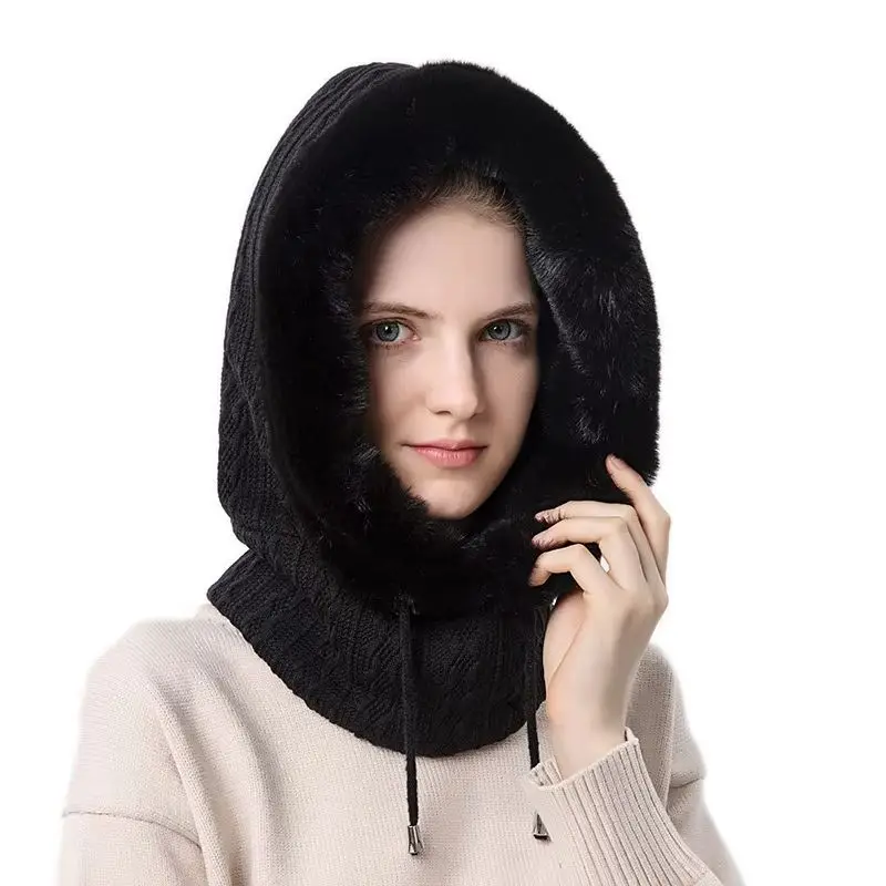 Зимняя шапка для женщин