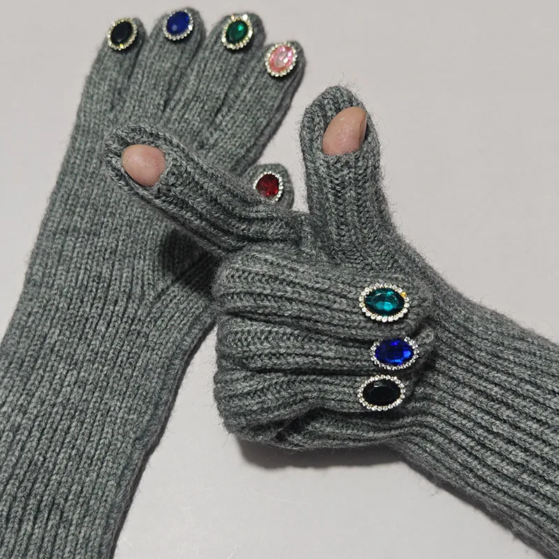 Женские зимние теплые вязаные перчатки с длинными пальцами - Фотография_5