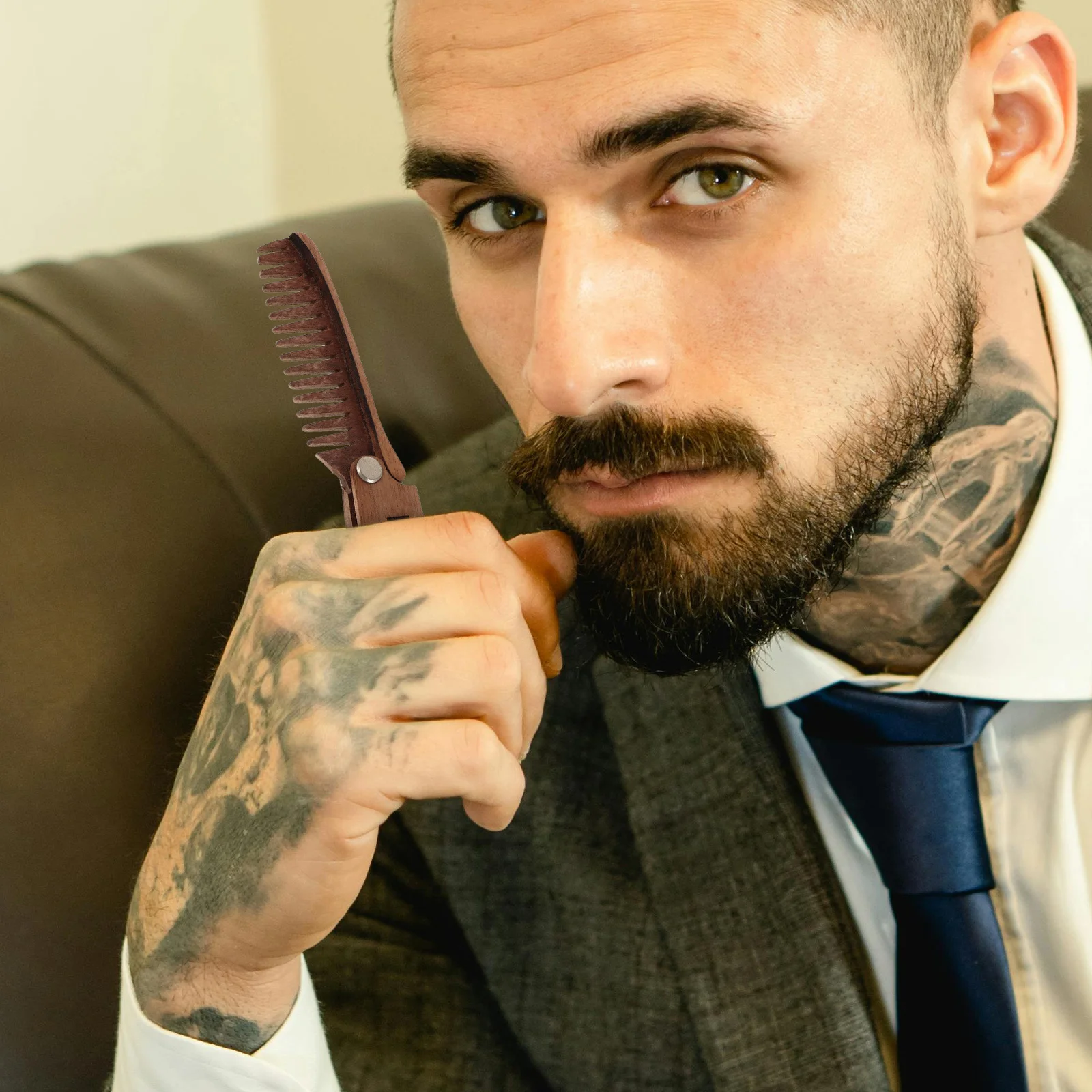 Деревянная складная расческа для бороды - Фотография_2