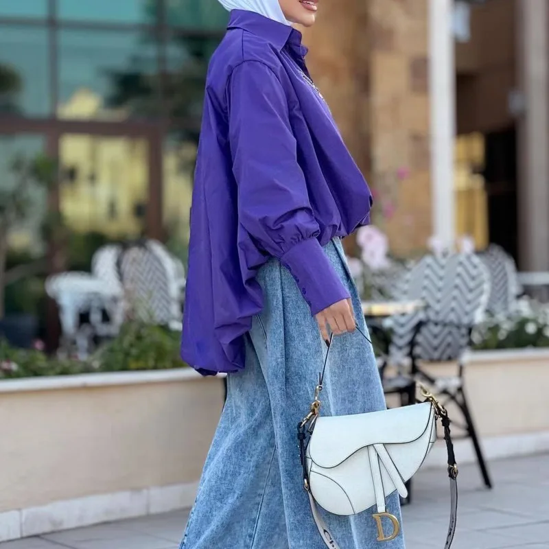 Женская однотонная рубашка с отложными рукавами-фонариками - Фотография_3