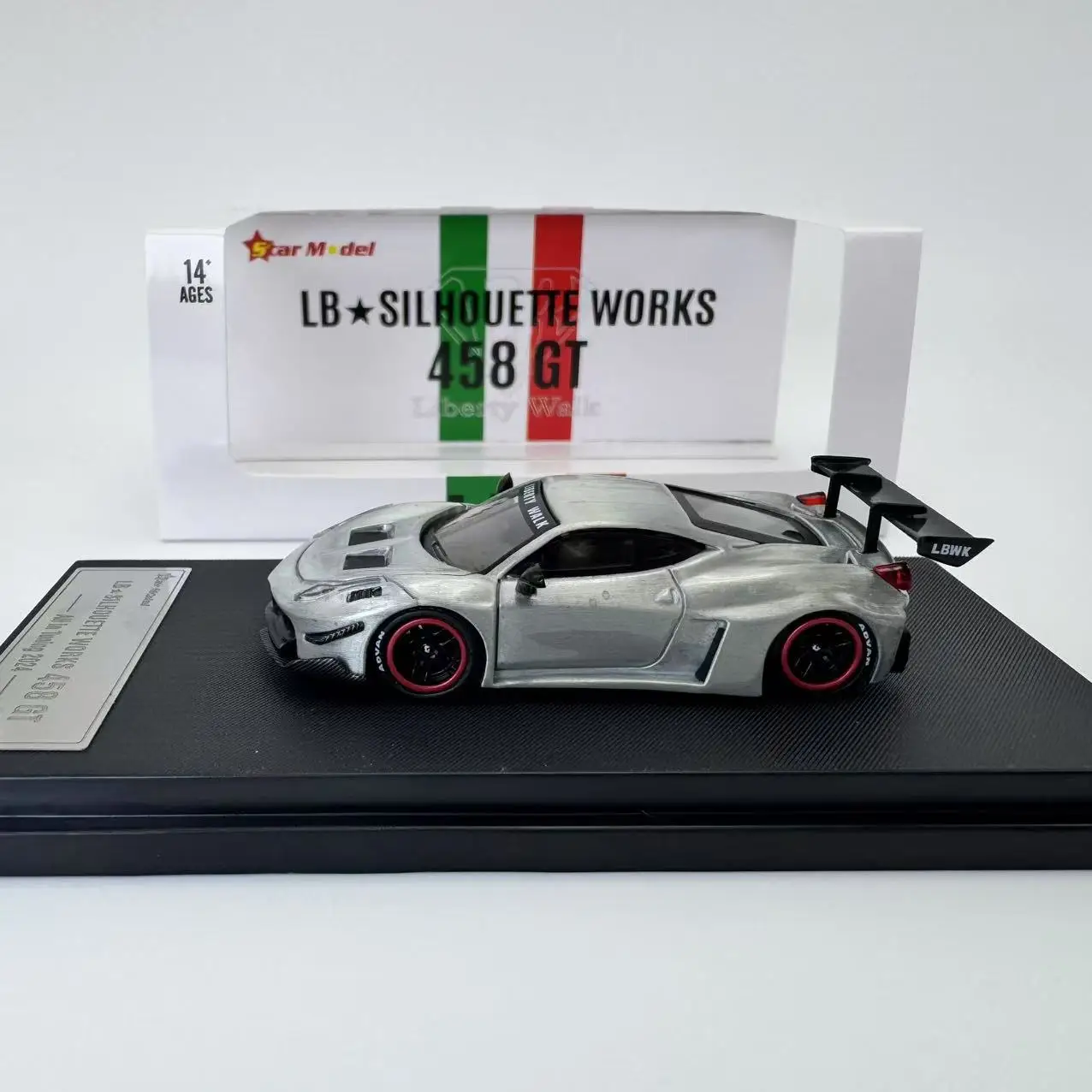 Звездная модель с гальваническим покрытием 1:64 - Фотография_5