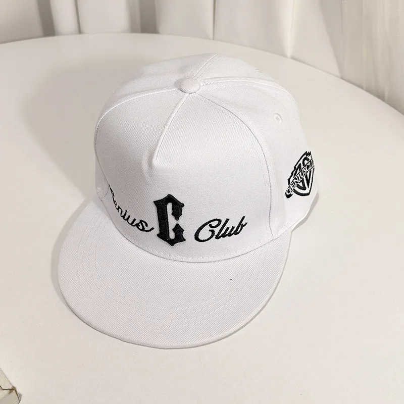 Бейсболка для уличных танцев в