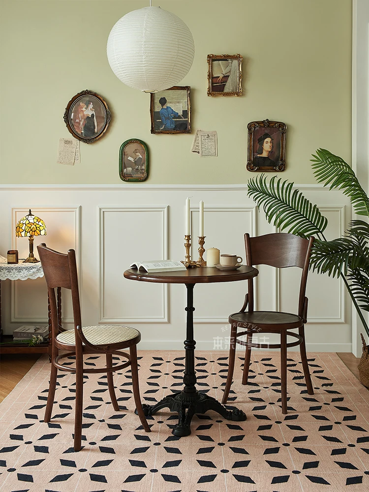 Обеденный стул из цельного дерева в стиле ретро - Фотография_3