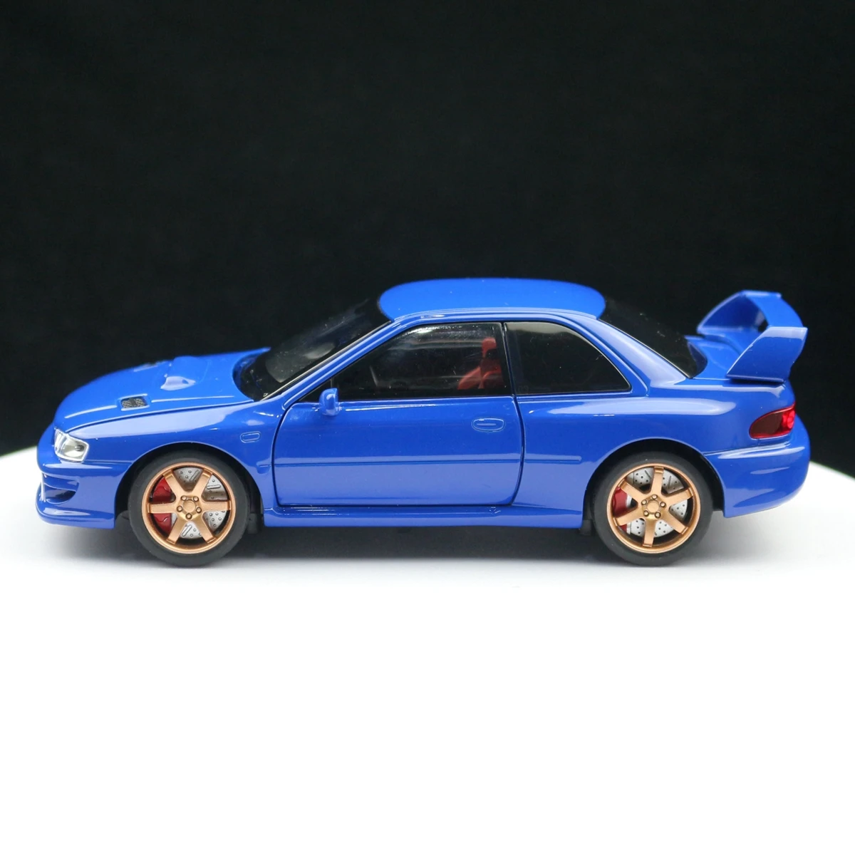 Subaru impreza wrx 22b sti jdm модель игрушечного автомобиля - Фотография_4