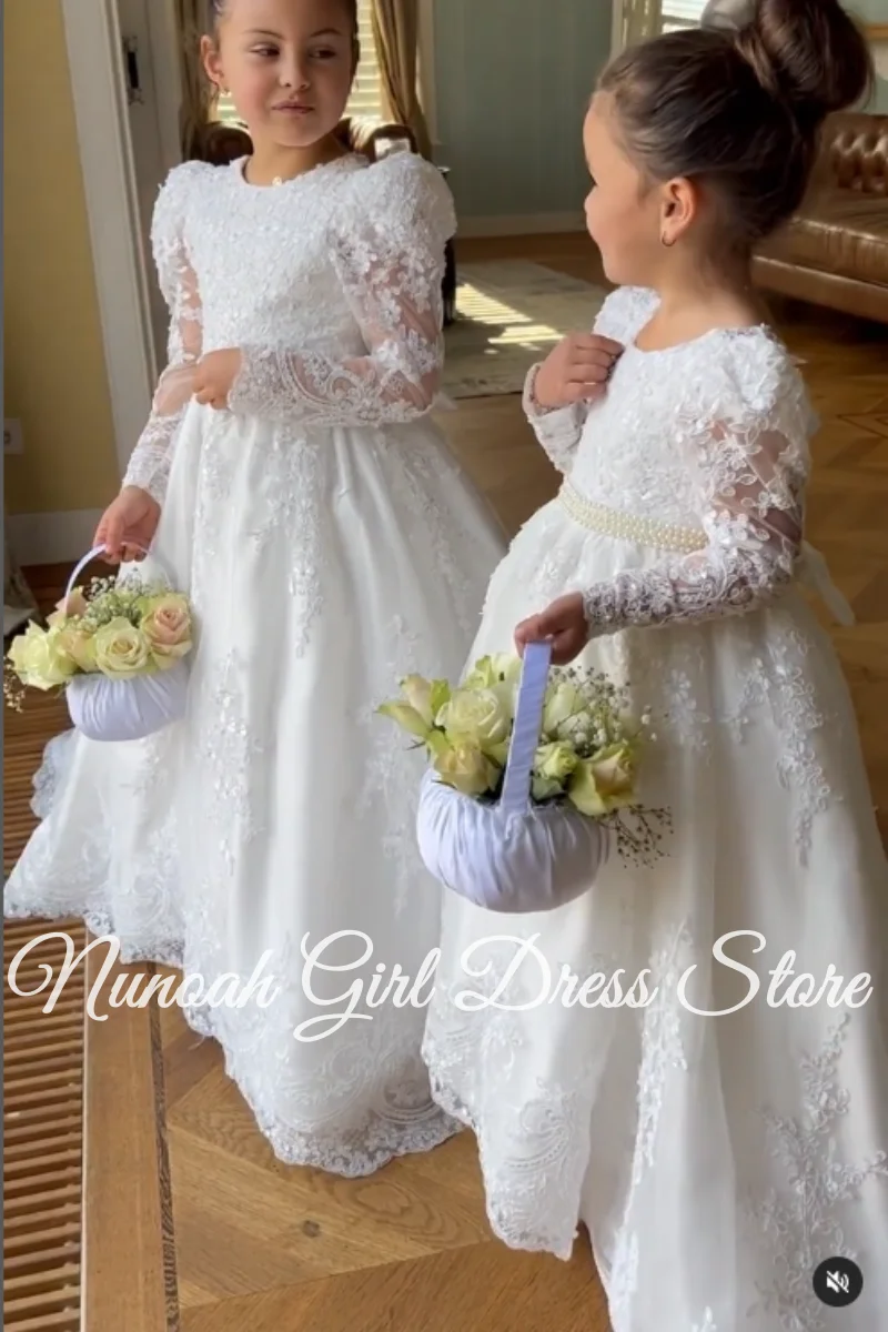 Белые платья с цветочным узором - Фотография_5