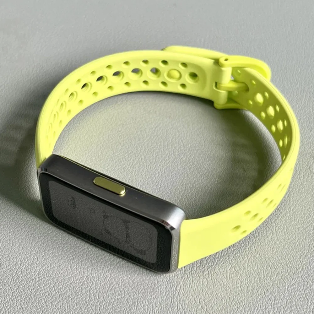 Новые умные часы huawei band 10 2025 года - Фотография_5