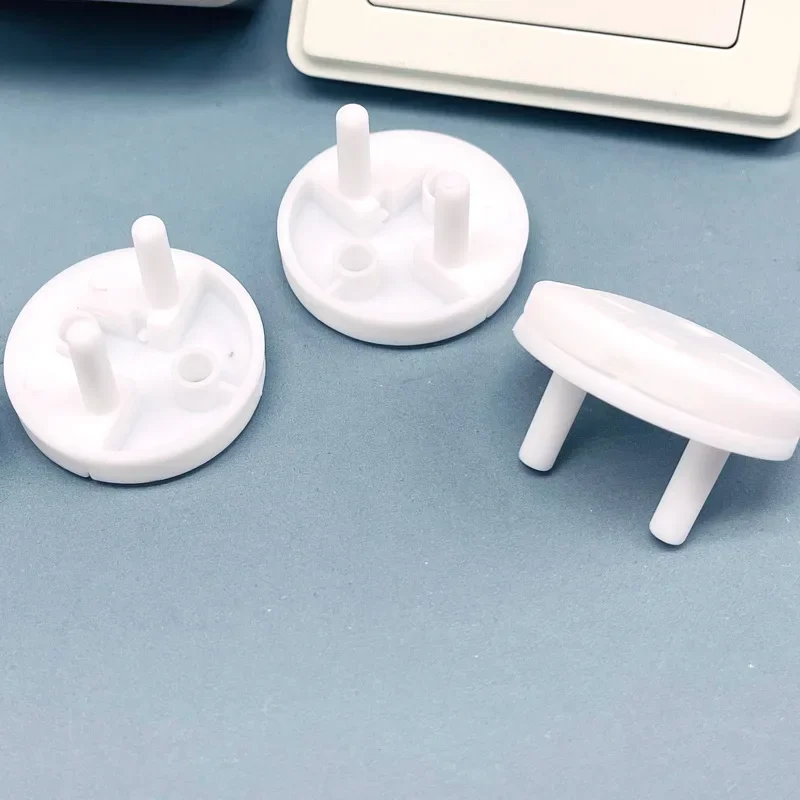 Белая розетка для электробезопасности - Фотография_5