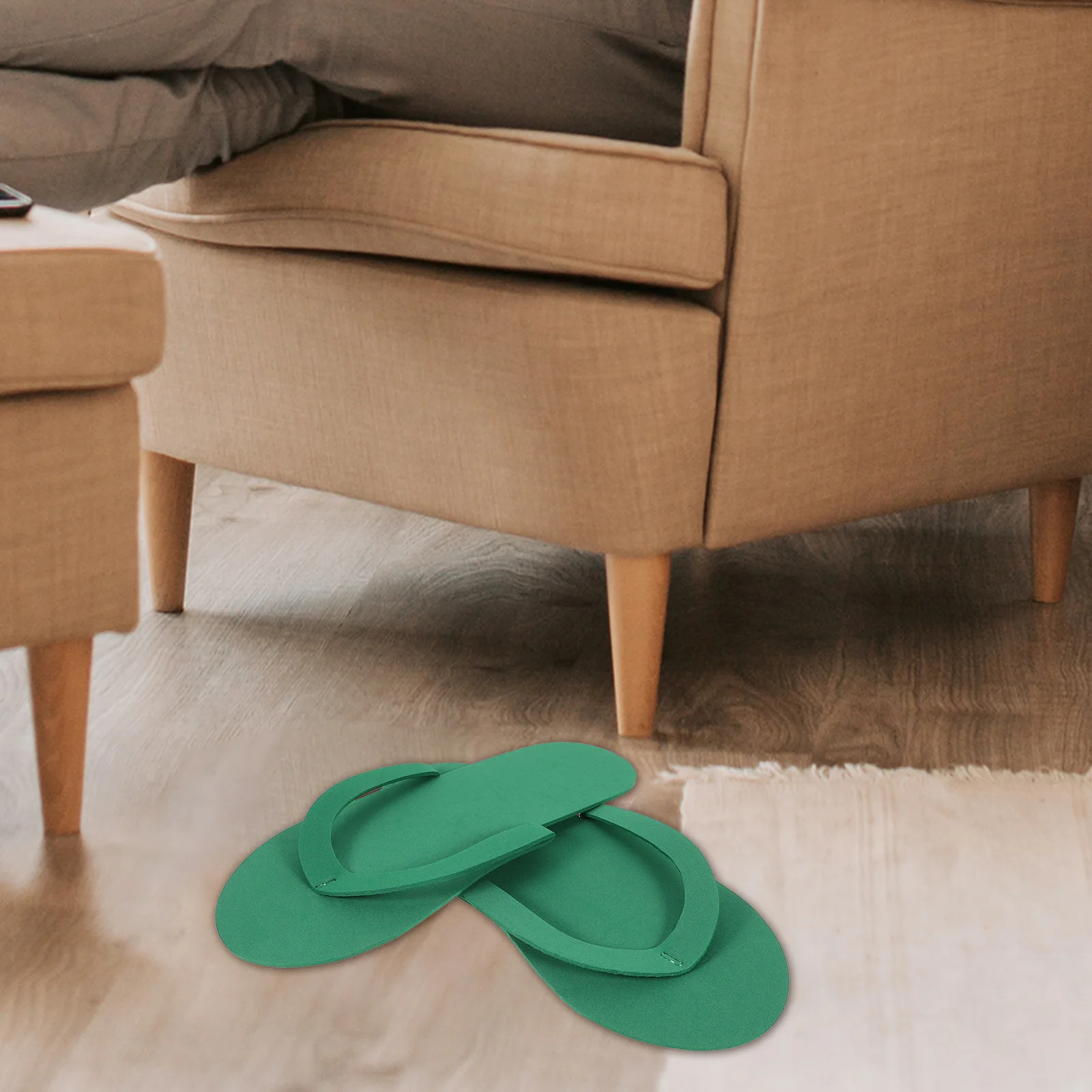 24 пары одноразовых педикюрных тапочек из пенопласта - Фотография_3