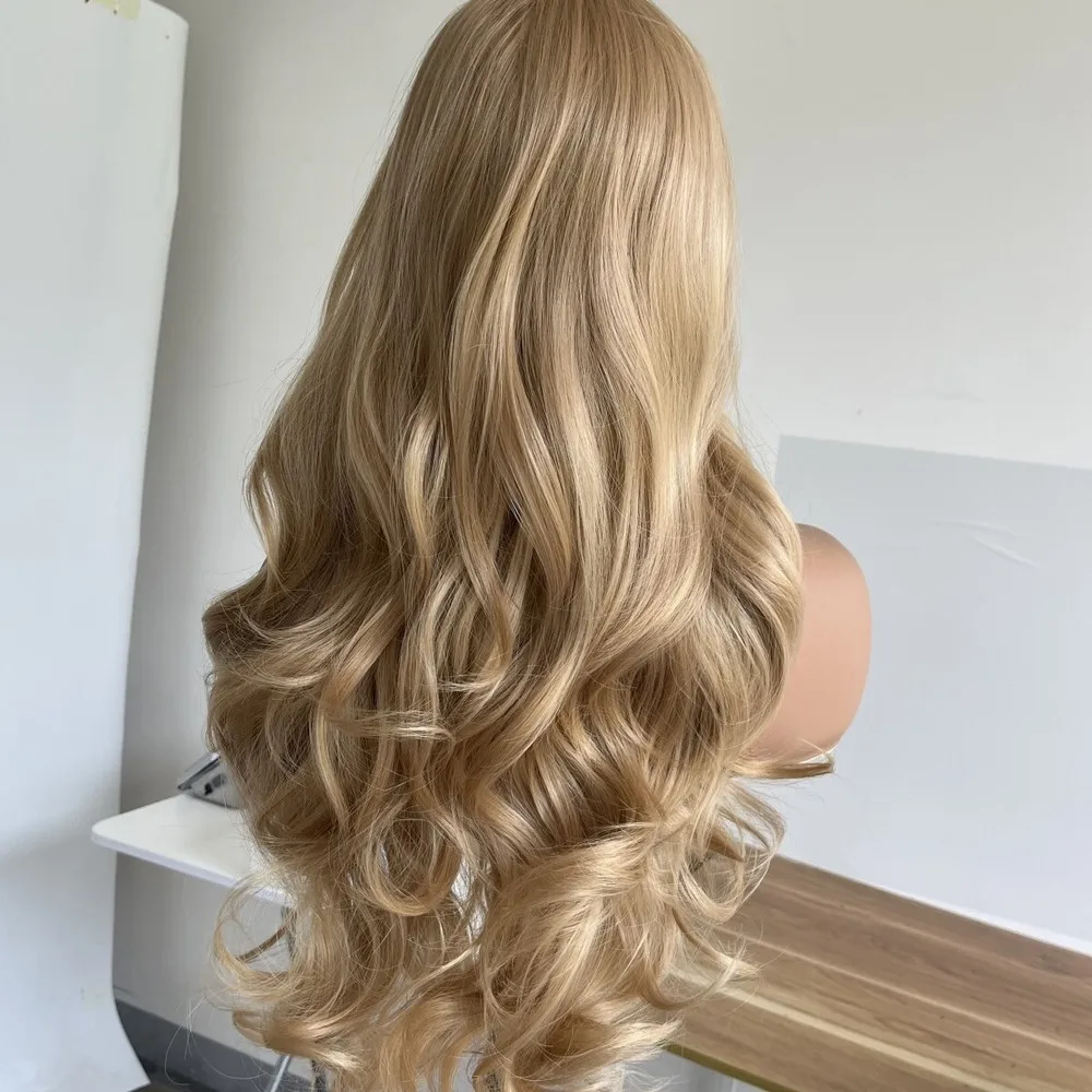 Мягкие многослойные медовые блондинки нарядные парики с челкой - Фотография_5