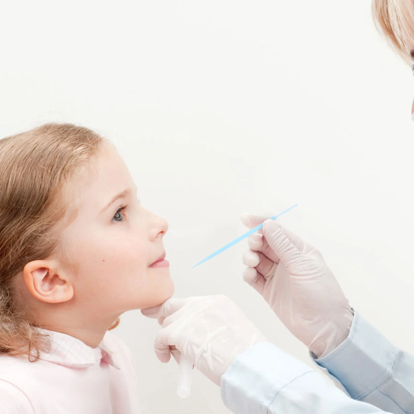 Одноразовые пластиковые зубочистки