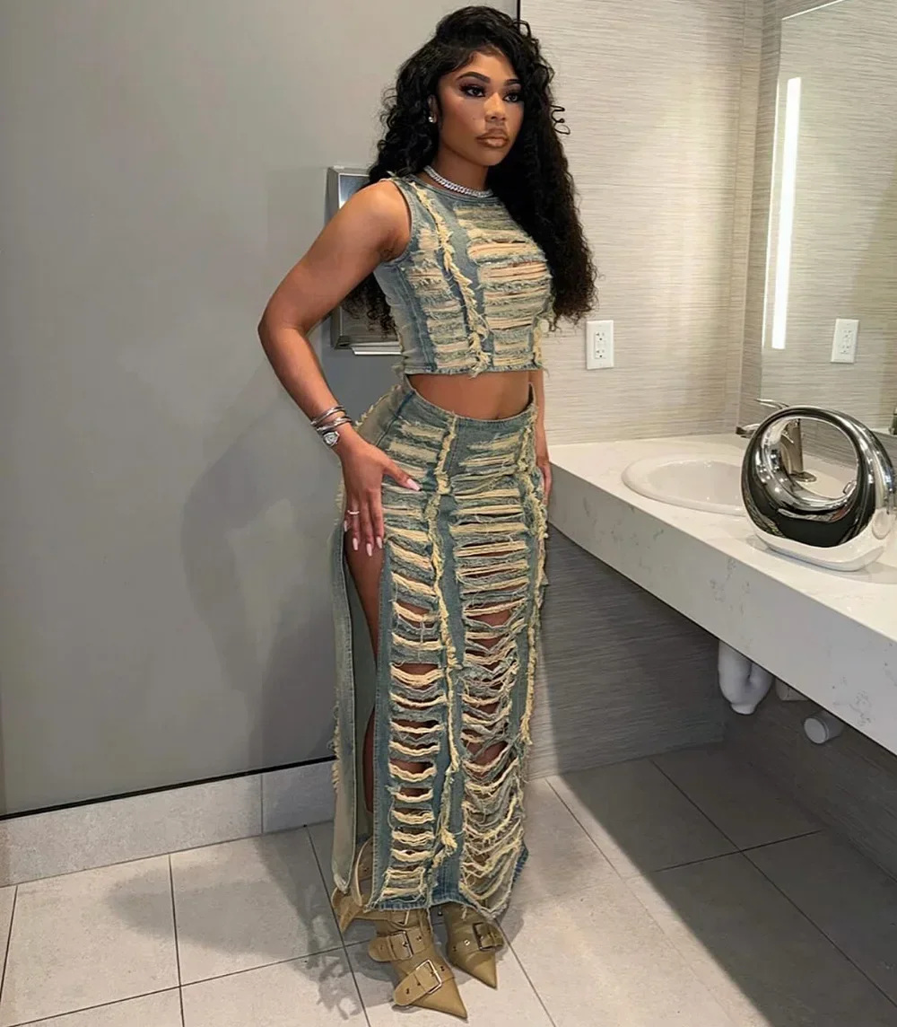 Женское рваное джинсовое платье - Фотография_6