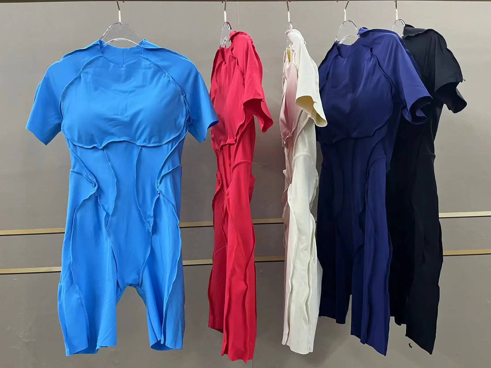 Нейлоновый женский боди с подкладкой - Фотография_4