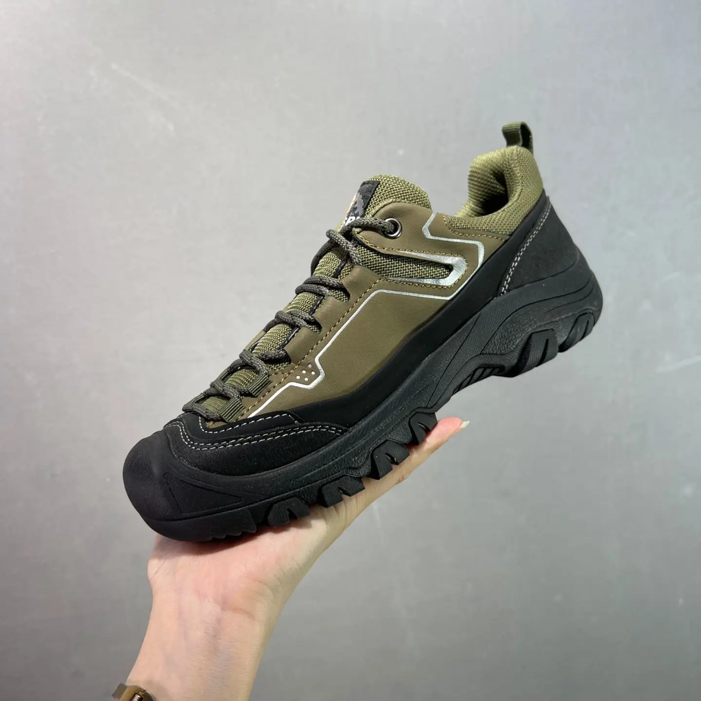 Уличные мужские кроссовки для бега по пересеченной местности - Фотография_2