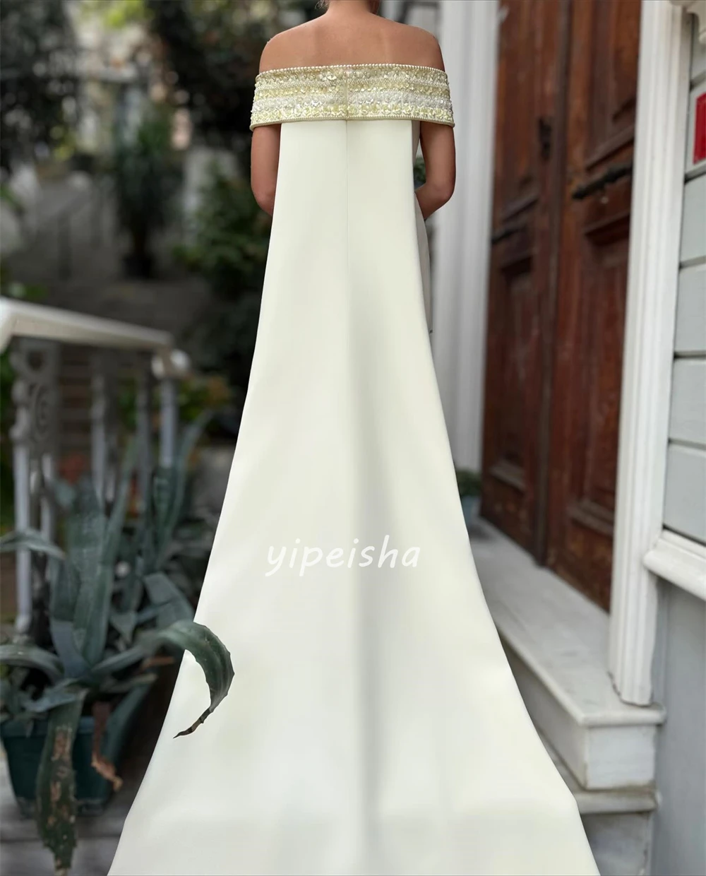 Элегантные классические джерси со стразами по индивидуальному заказу - Фотография_3