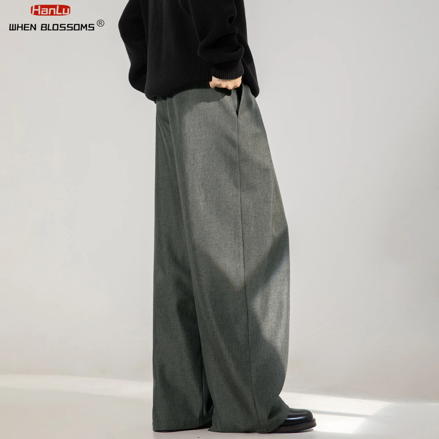 Мужские плиссированные брюки с перекрестной драпировкой - Фотография_6