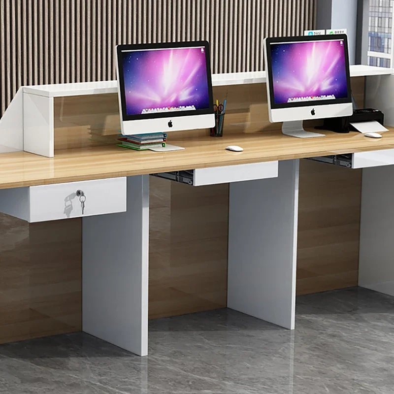 Современная барная стойка для пожилых людей - Фотография_4