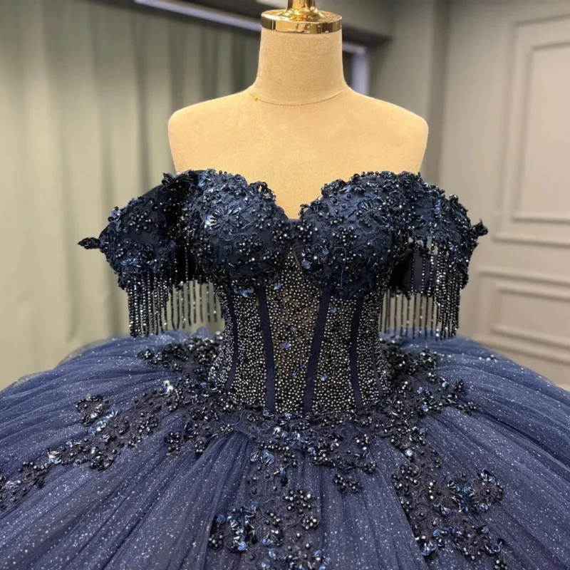 Блестящее темно-синее платье quinceanera с открытыми плечами и кристаллами