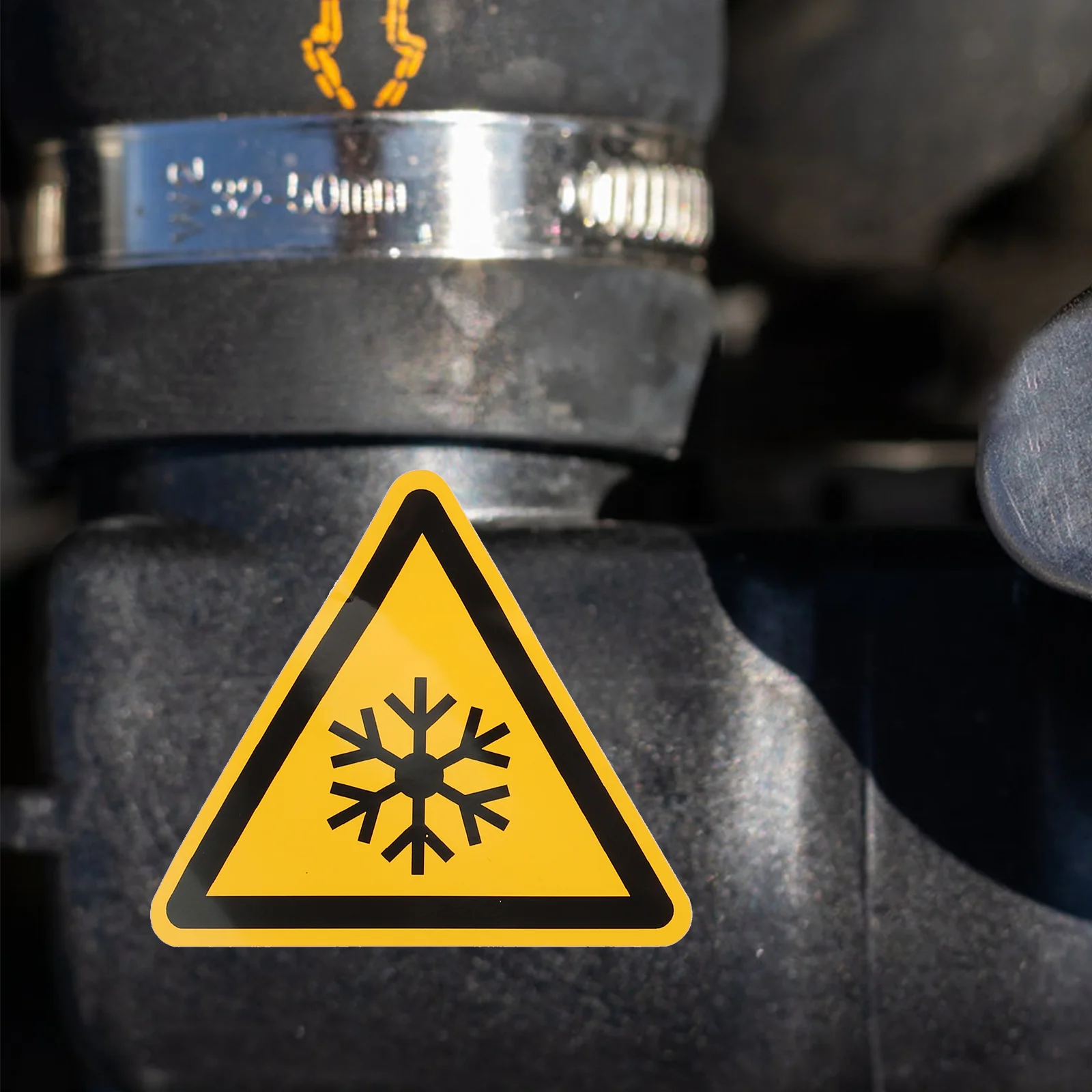 Предупреждающие наклейки - Фотография_6