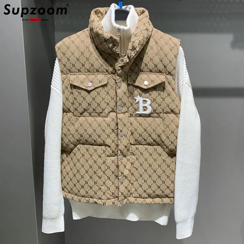 Женский утепленный жилет с вышивкой supzoom - Фотография_3